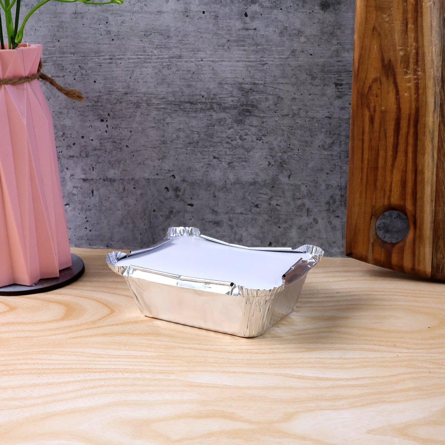 Disposable Aluminium Food Containers with Lids – 250 ml Capacity (Pack of 25) signaturekarts