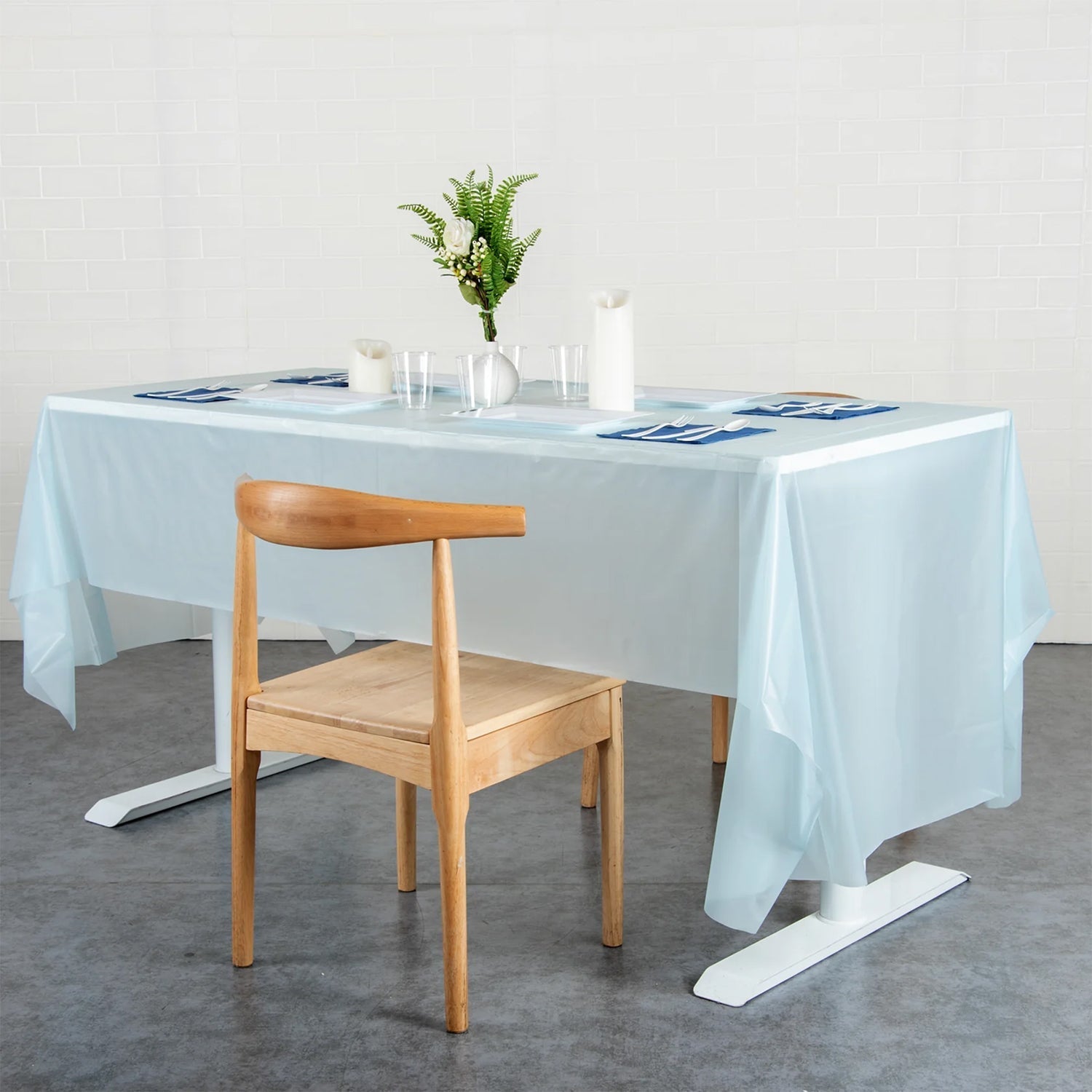 Waterproof Disposable Plastic Table Cover 137 × 183 cm signaturekarts