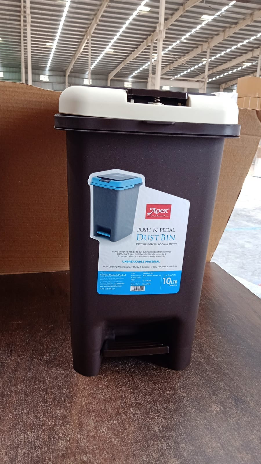Apex Push N Pedal Plastic Dustbin 10L Capacity (1 Pc) Signature Kart