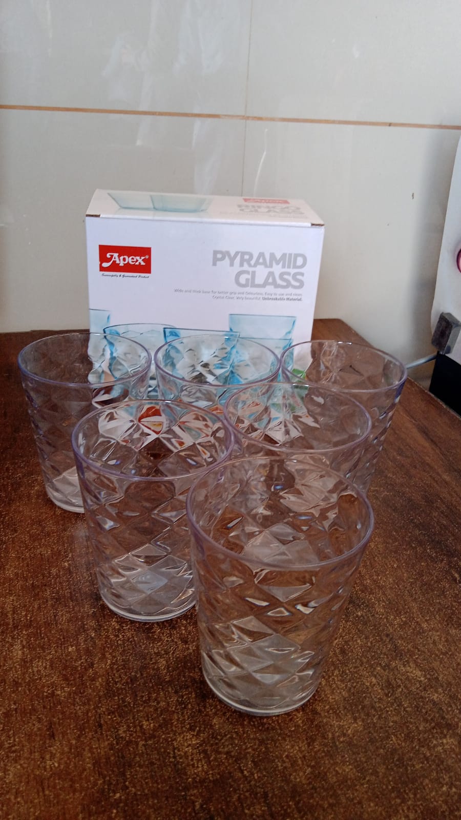 Apex Pyramid Design Unbreakable Plastic Glass – 300 ML Signature kart