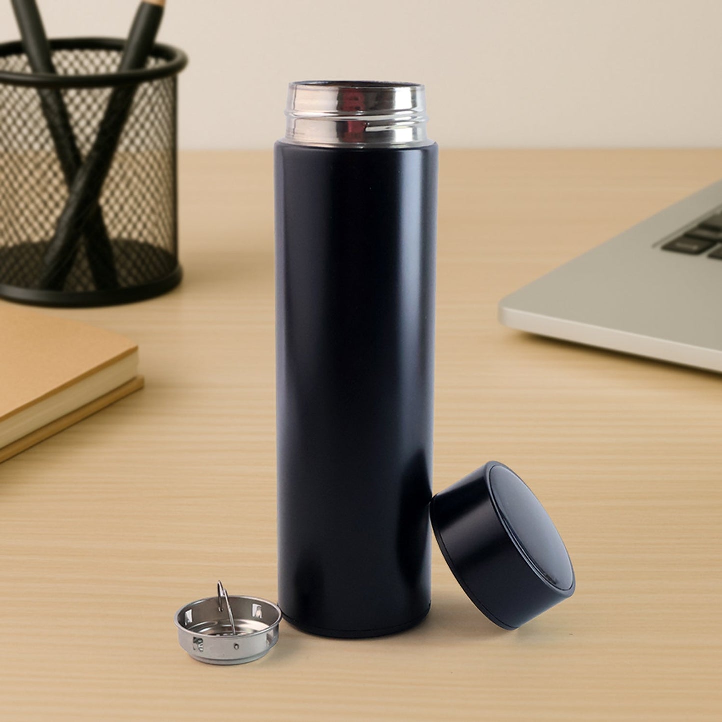 Black Vacuum Insulated Water Bottle (1 Pc / 500ML) Signature Kart