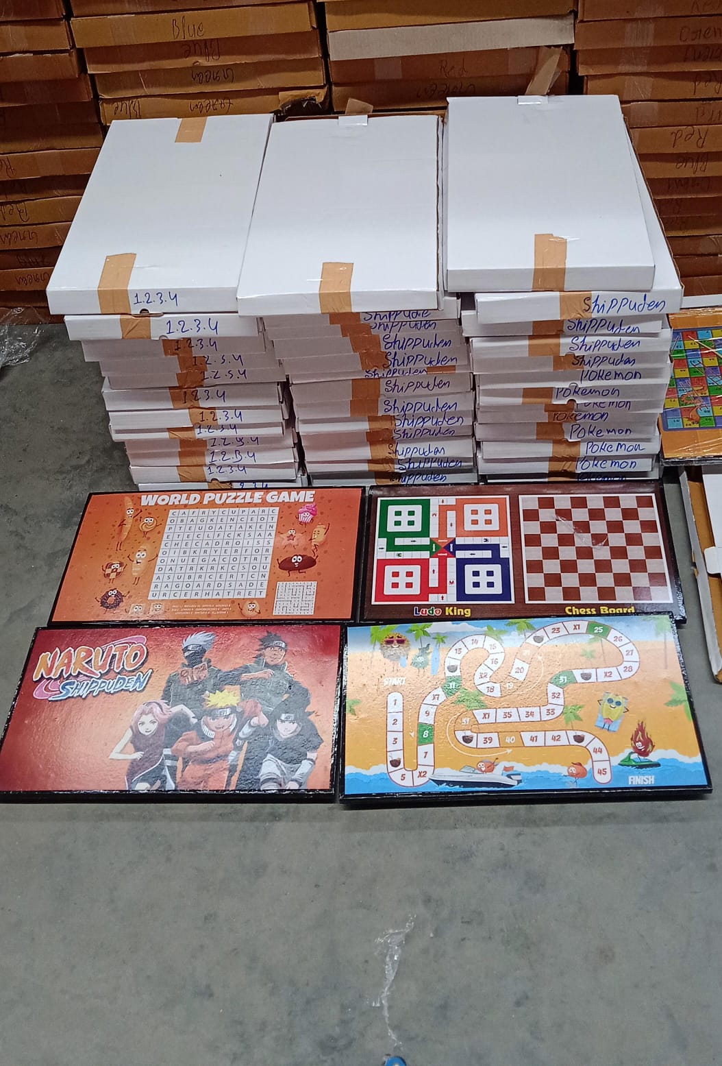 Foldable Mix Design Games Table Board || Bed Study Table (48 × 28 Cm / 1 Pc) signaturekarts