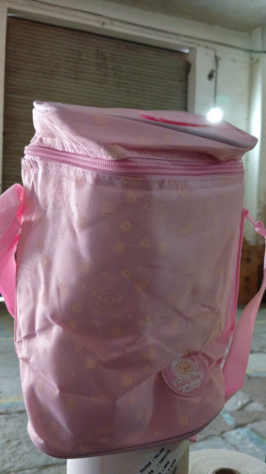 Cute Animal Zip Lunch Bag with Adjustable Strap – Reusable & Durable (1 Pc) signaturekarts