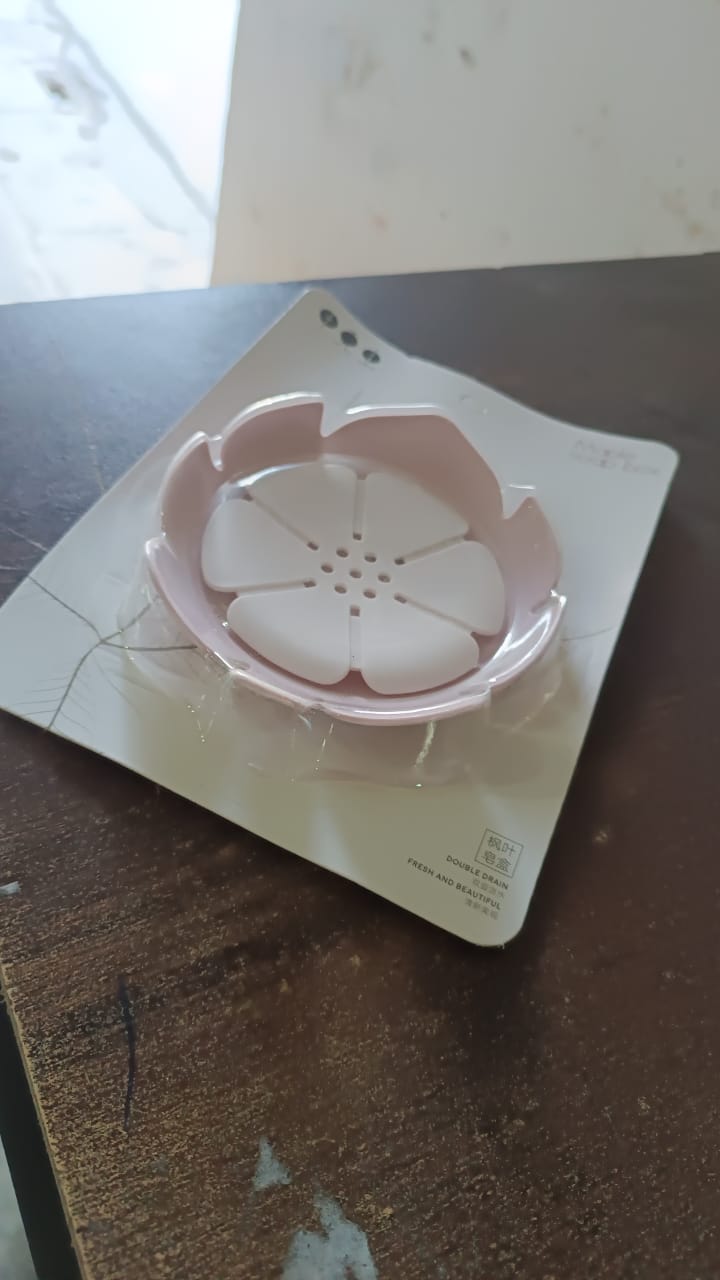 Plastic Flowers Soap Dish Bathroom Accessories Set Shower Gift ,Sabudani (1 Pc) Signaturekarts
