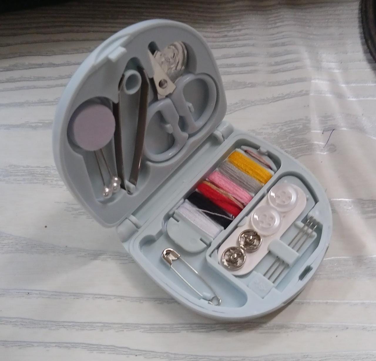 Mini Travel Sewing Kit for Beginners with Threads & Scissors signaturekarts