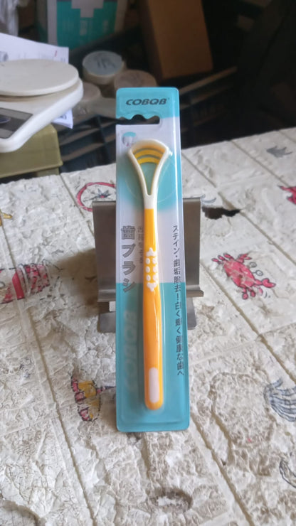 Tongue Scraper & Brush for Fresh Breath (1 Pc) Signaturekarts