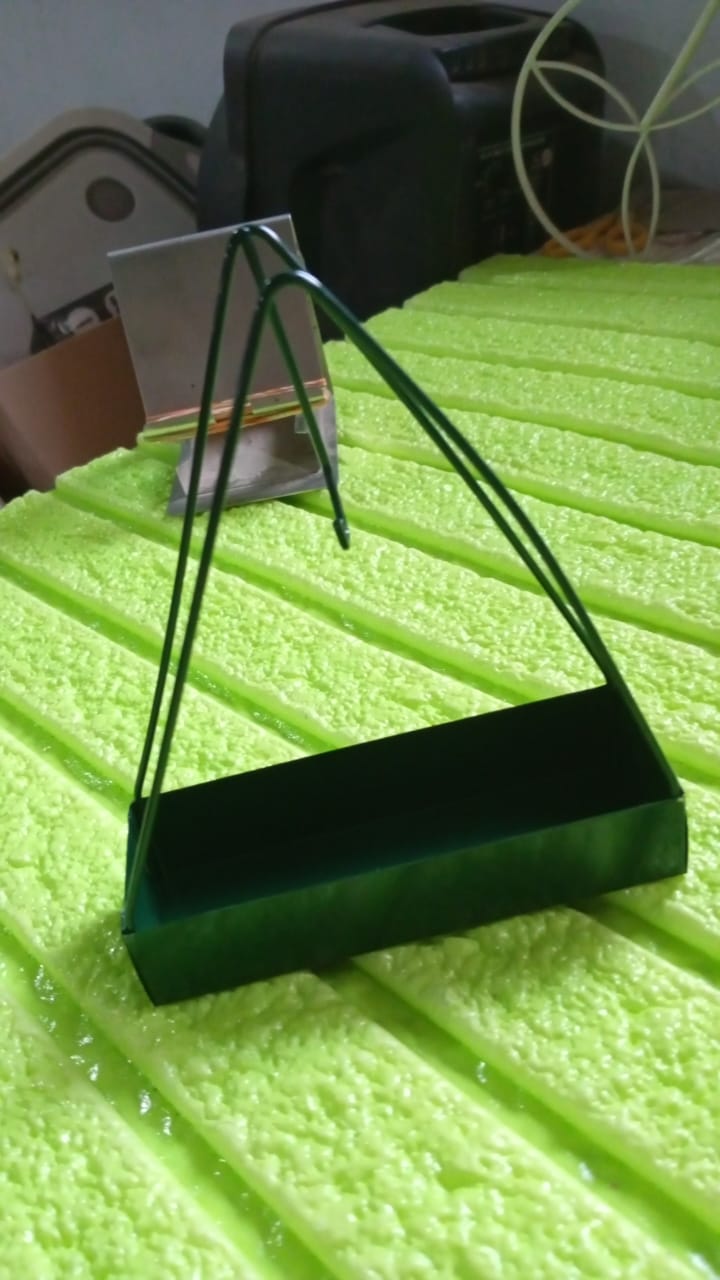 Triangular Iron Mosquito Coil Holder – Stylish Outdoor Incense Holder signaturekarts