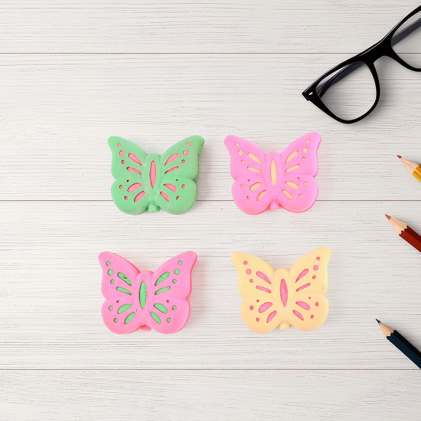 Butterfly Shape Eraser Rubber (25 Pc / Mix Colour & Design) Signature Kart