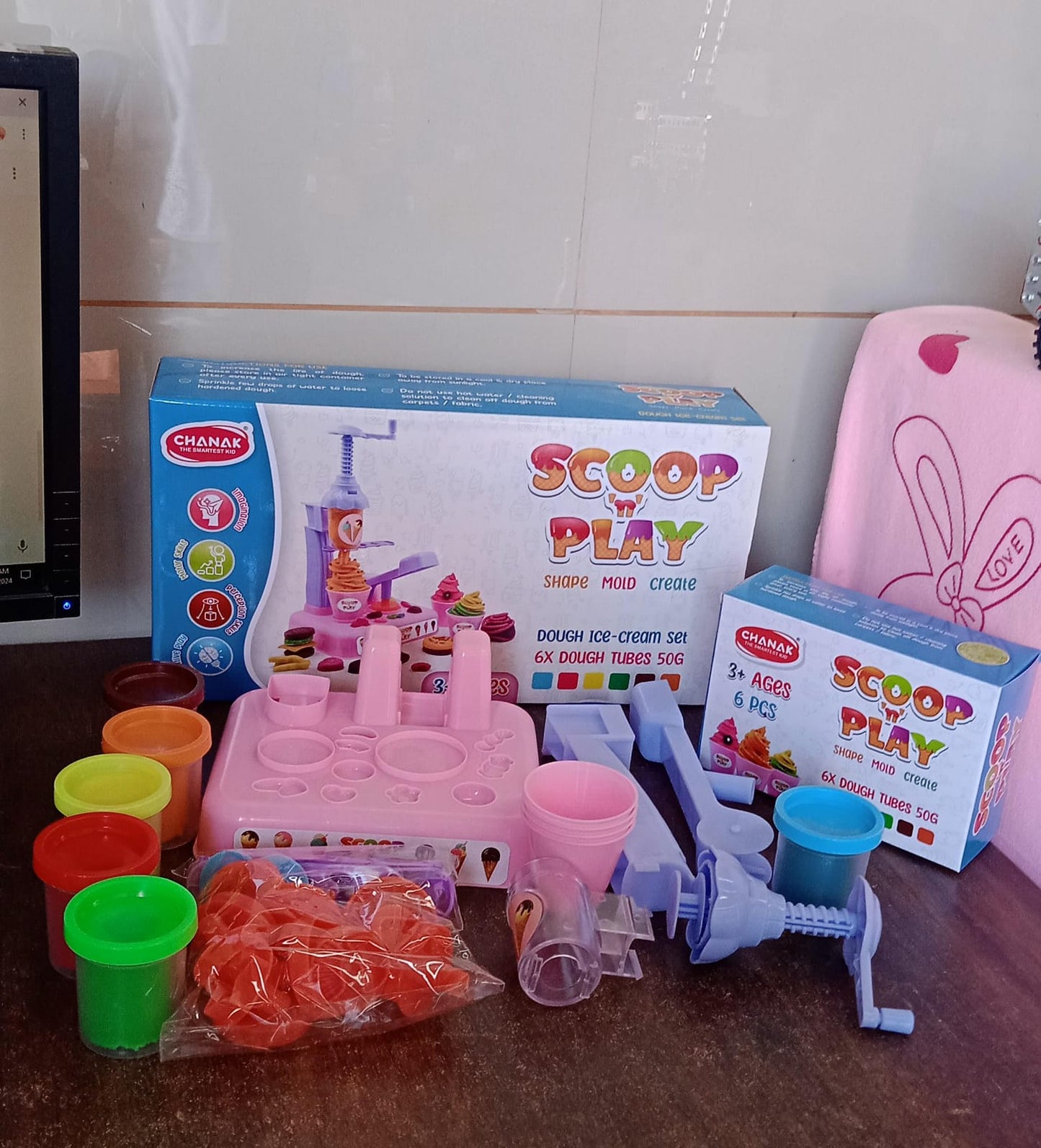 Scoop Play Set, Color Dough for Kids Play Toys, Ice Cream Maker Machine (36 Pcs Set) Signaturekarts