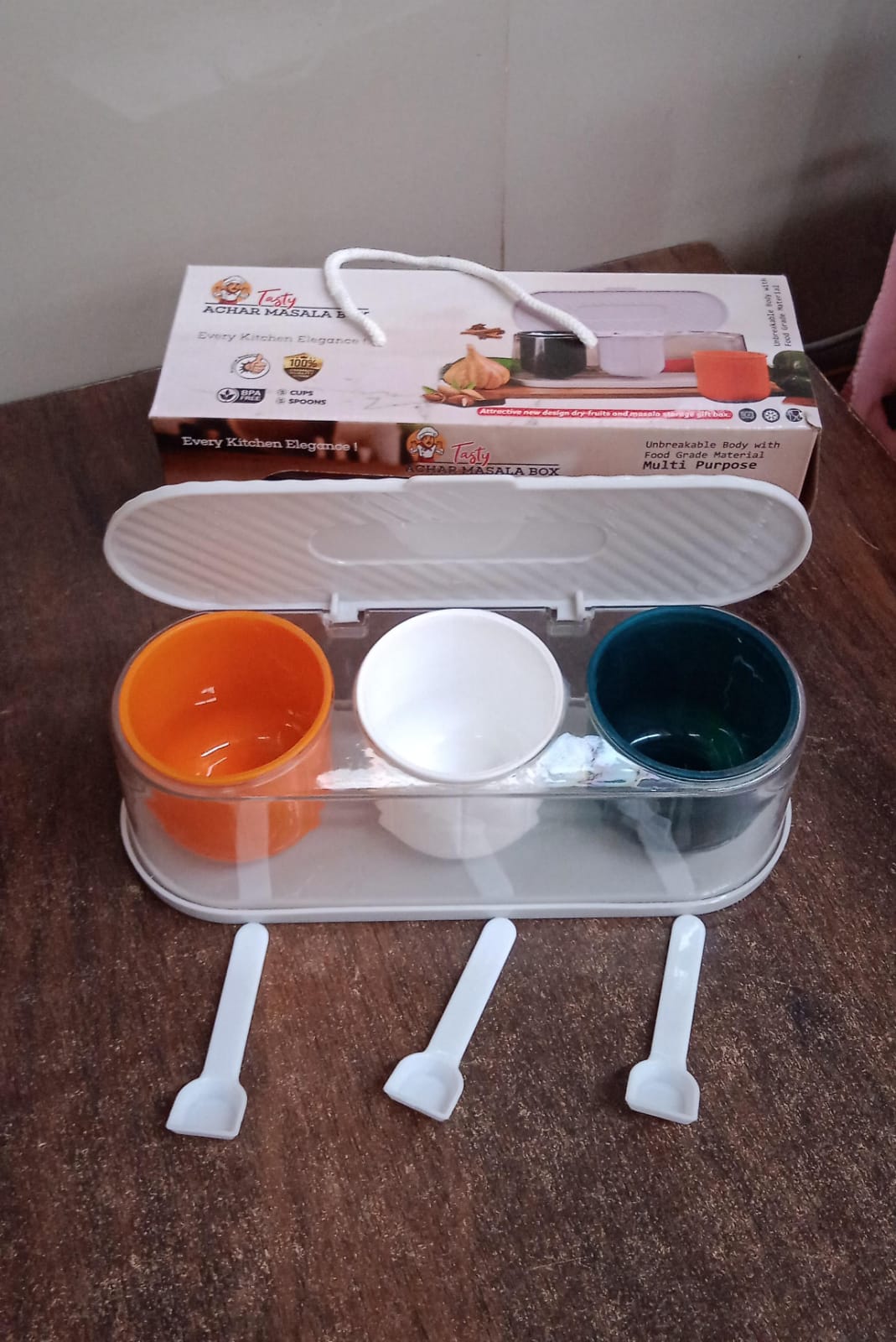 Home Kitchen 3 Grid Seasoning Spice / Masala Box Kit with Spoon (Multicolor / 1 Set) Signaturekarts