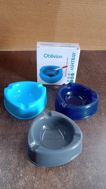 Oblivion Heavy Duty Plastic Ashtray (mix color & 1 Pc) Signature Kart