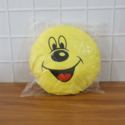 Cute Round Smiley Face Soft Pillow Cushion (30 x 30 Cm / 1 Pc) signaturekarts